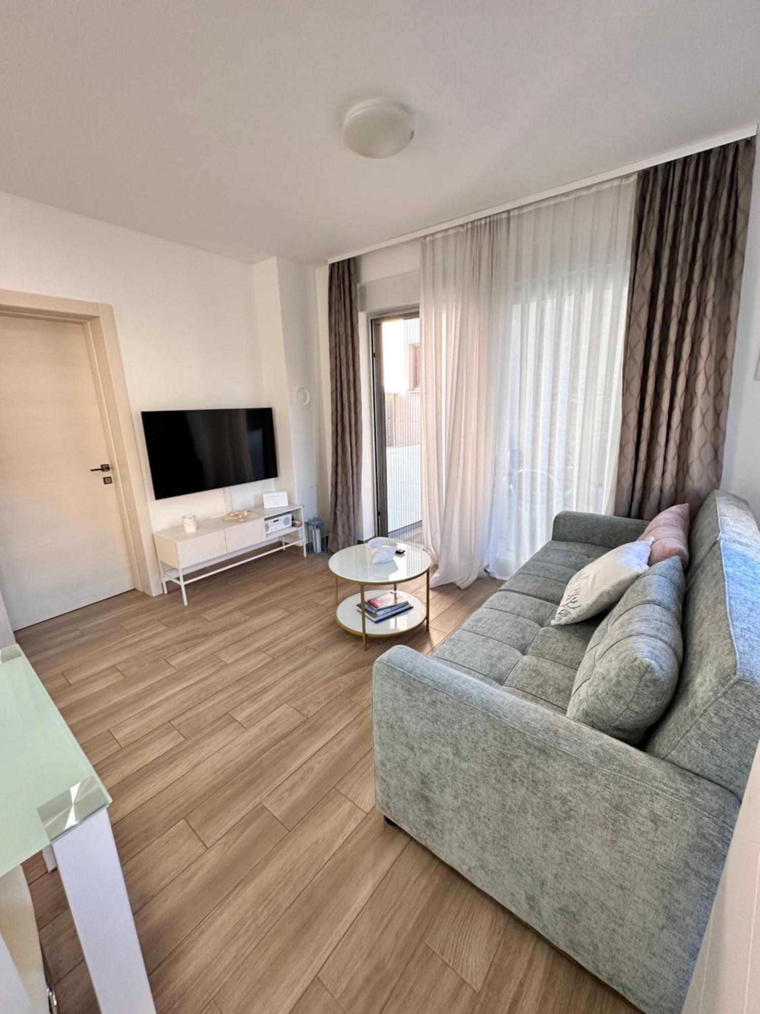 Love Borik Apartment Задар Екстериор снимка